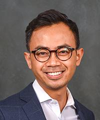 Headshot photo of David Duong 
